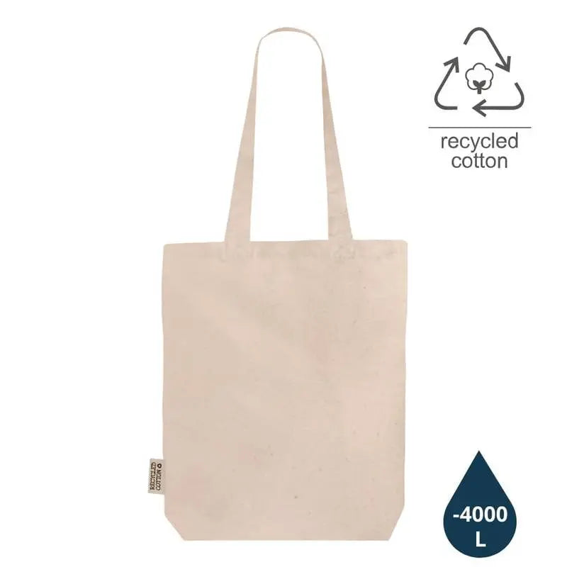 Recycled cotton tote bag with gusset in natural color, GRS-certified and eco-friendly, ideal for shopping and daily use with water-saving benefits.
