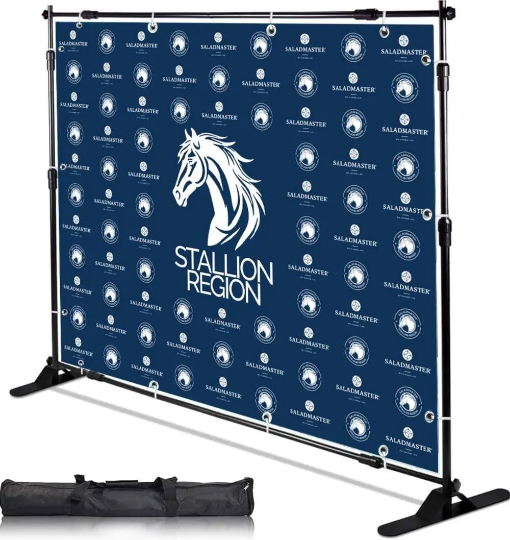 Adjustable banner backdrop 240 x 300 cm with Stallion Region logo, ideal for trade shows and events. Includes sturdy frame and carry bag for portability.