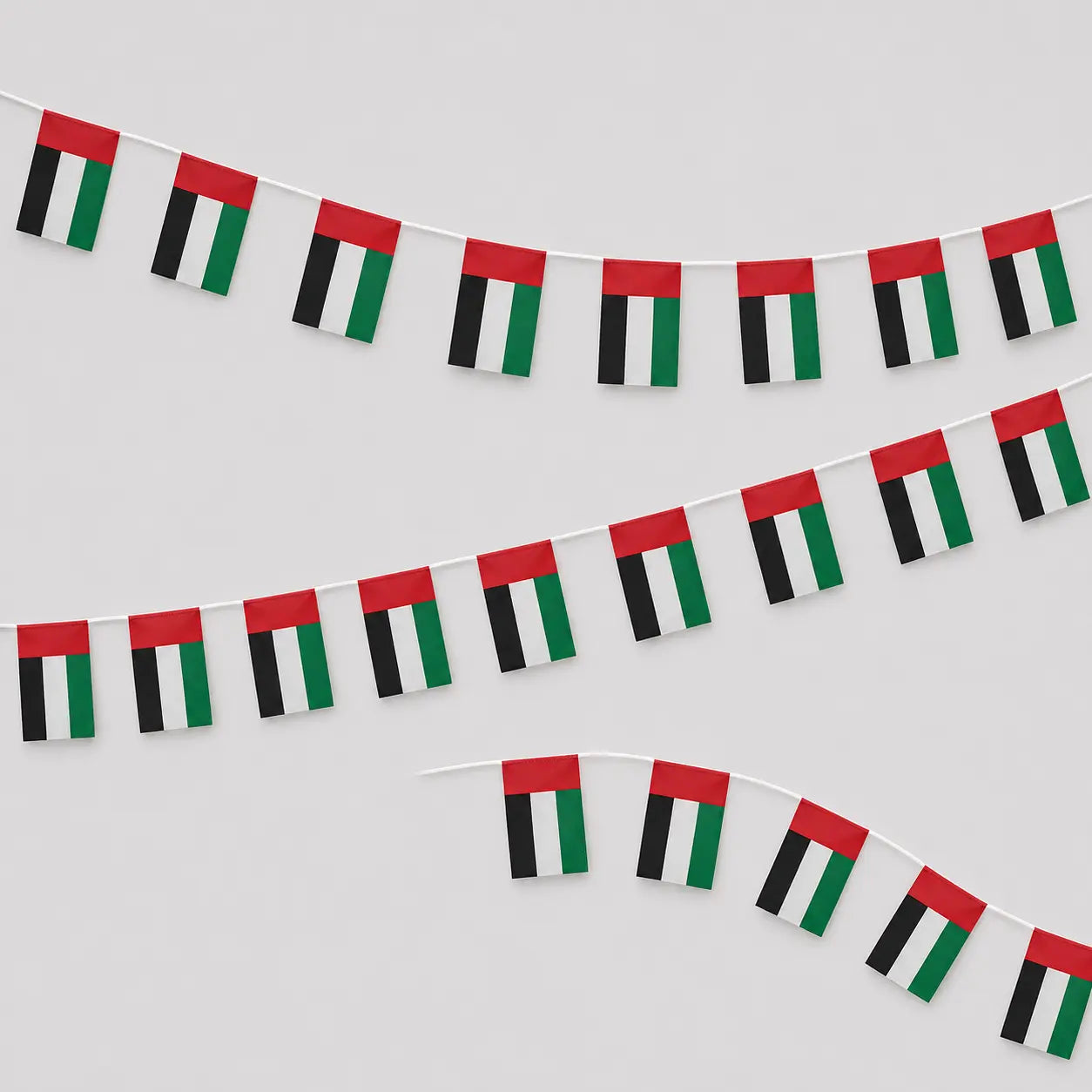 UAE String Flag Bunting – 32 Pieces 20x30mm | UAE National Day Decoration Printava